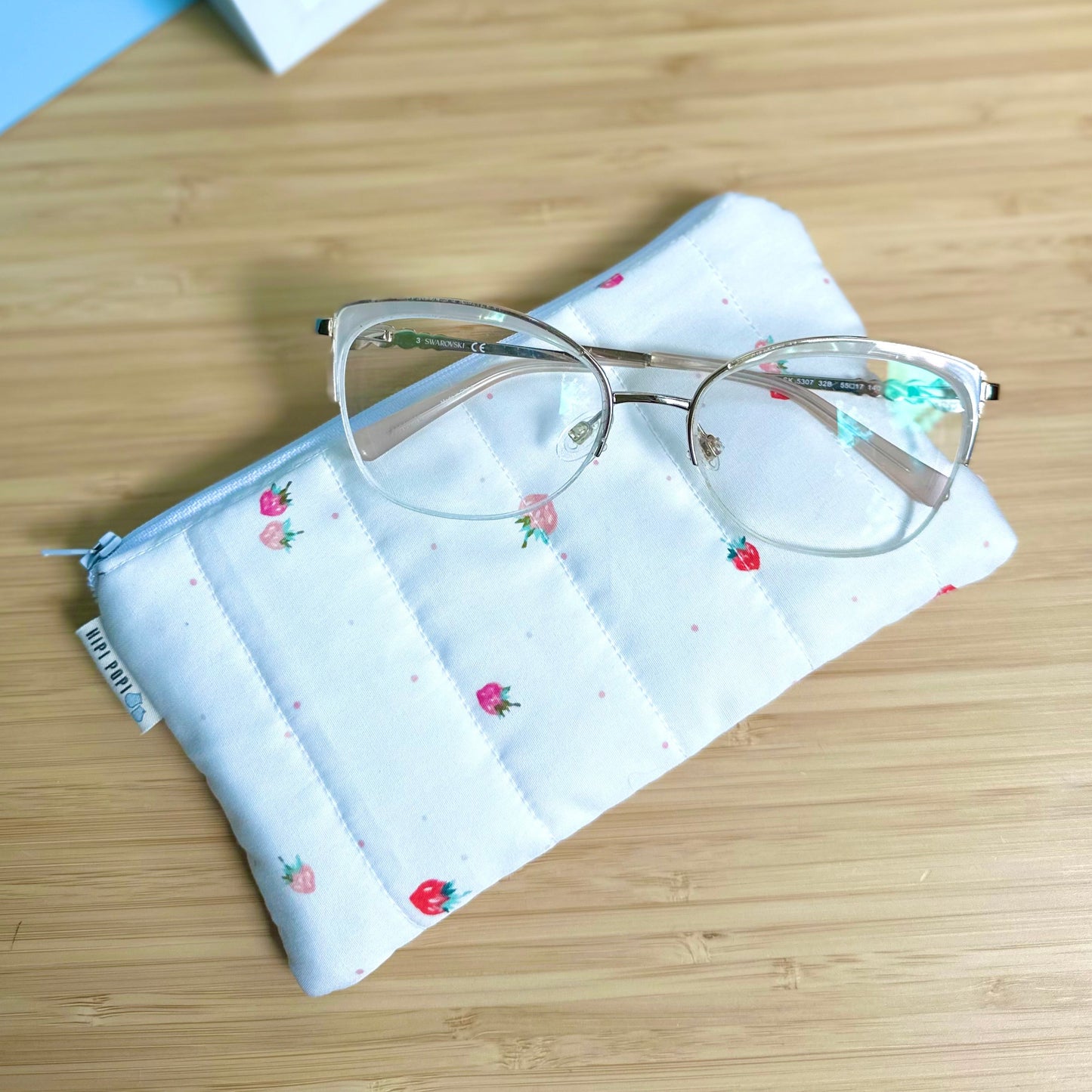 Quilted Glasses Pouch