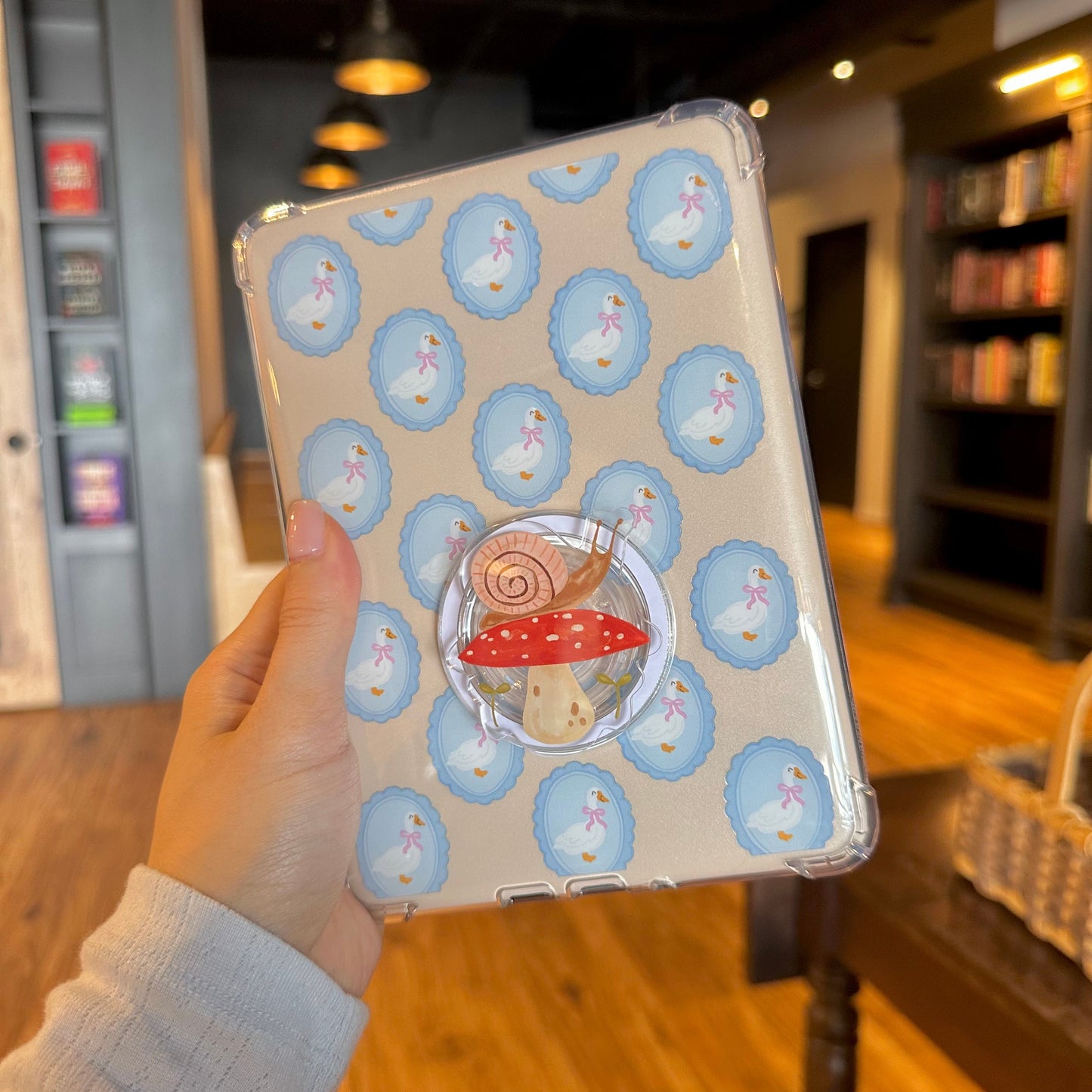 Magnetic Kindle Grip