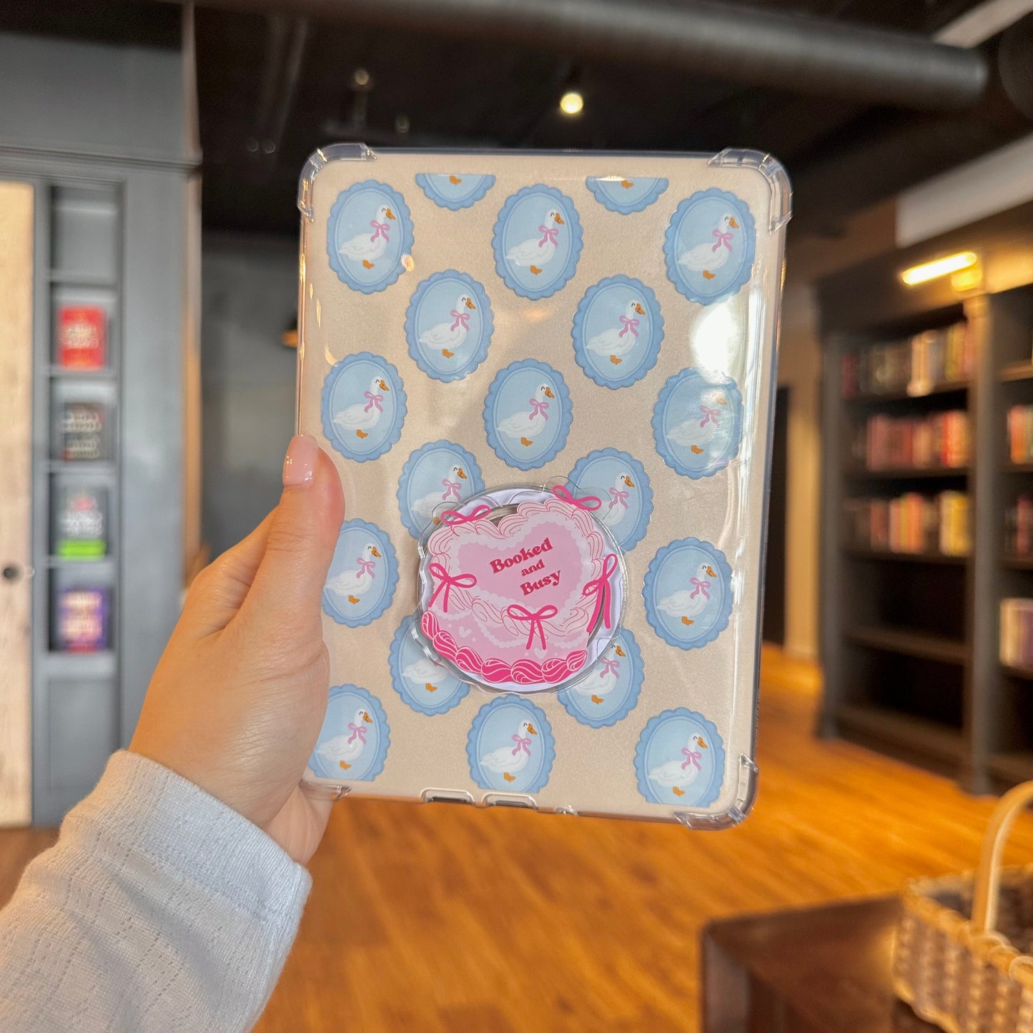 Magnetic Kindle Grip