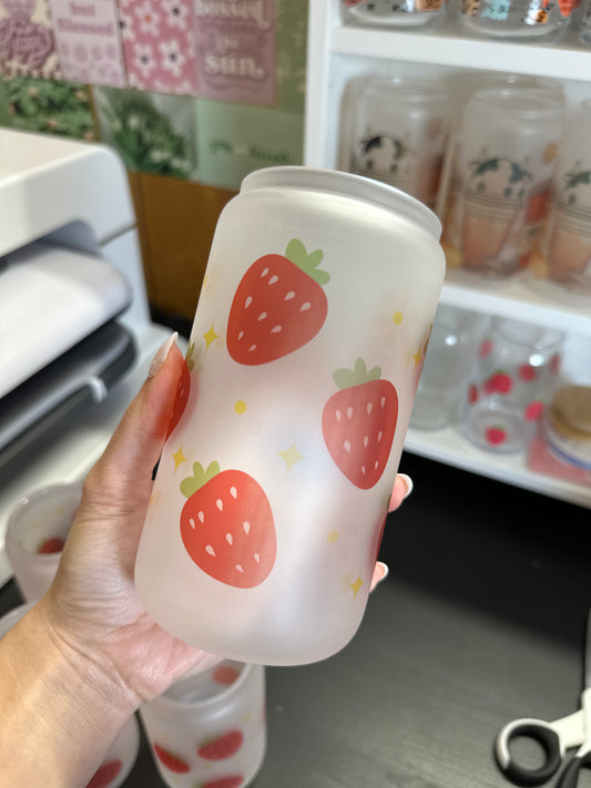 Strawberry oopsie cup